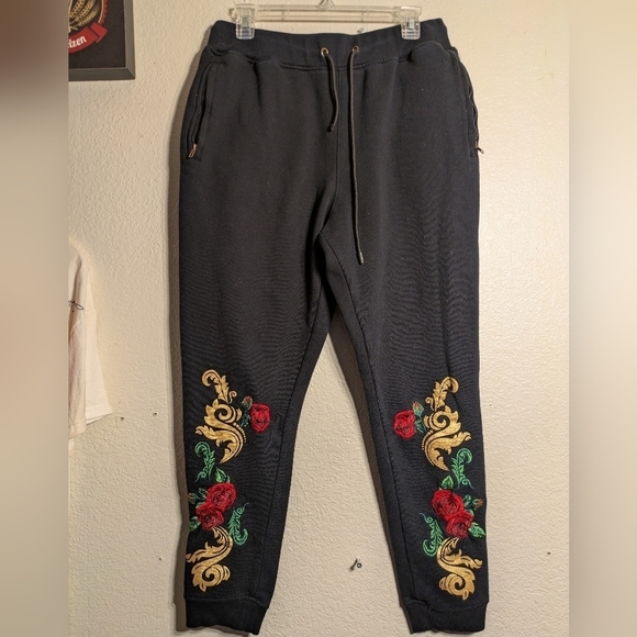 Krisp Pants - krisp Size Large Women's Black Joggers with Floral Embroidery Pre-owned